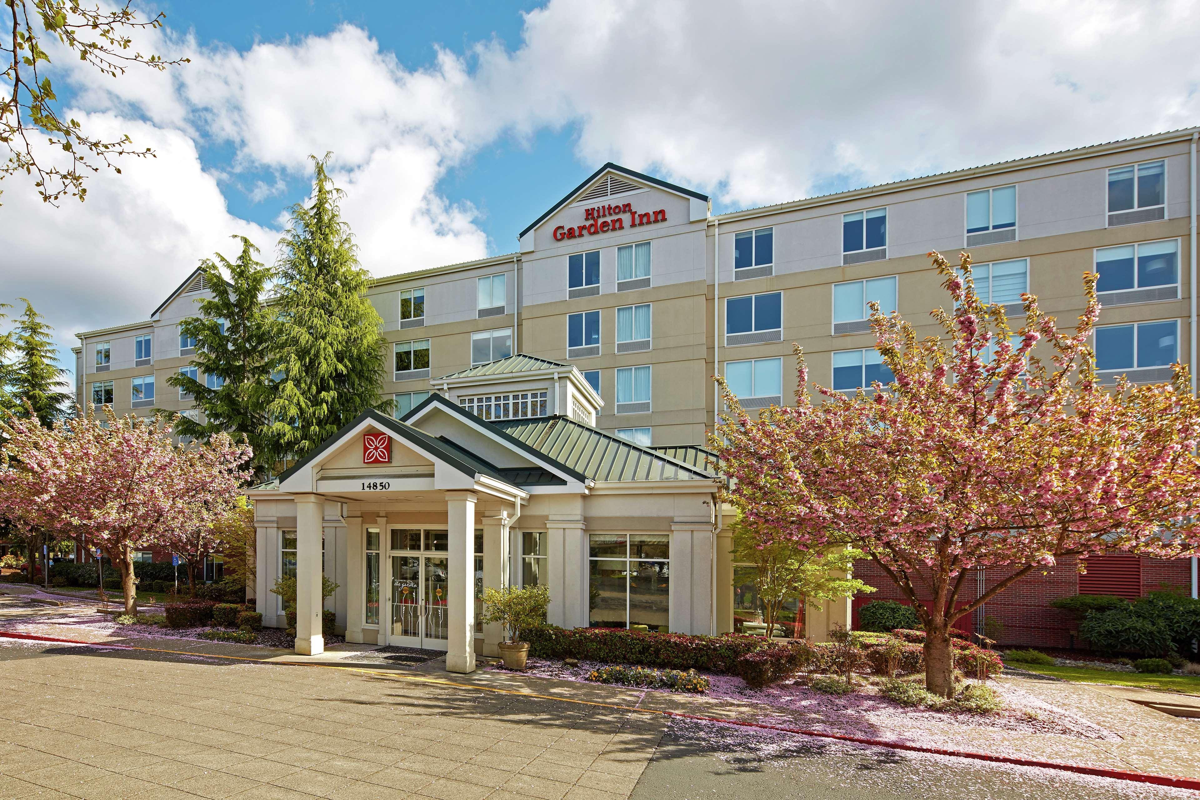 Hilton Garden Inn Portland Lake Oswego Exteriér fotografie