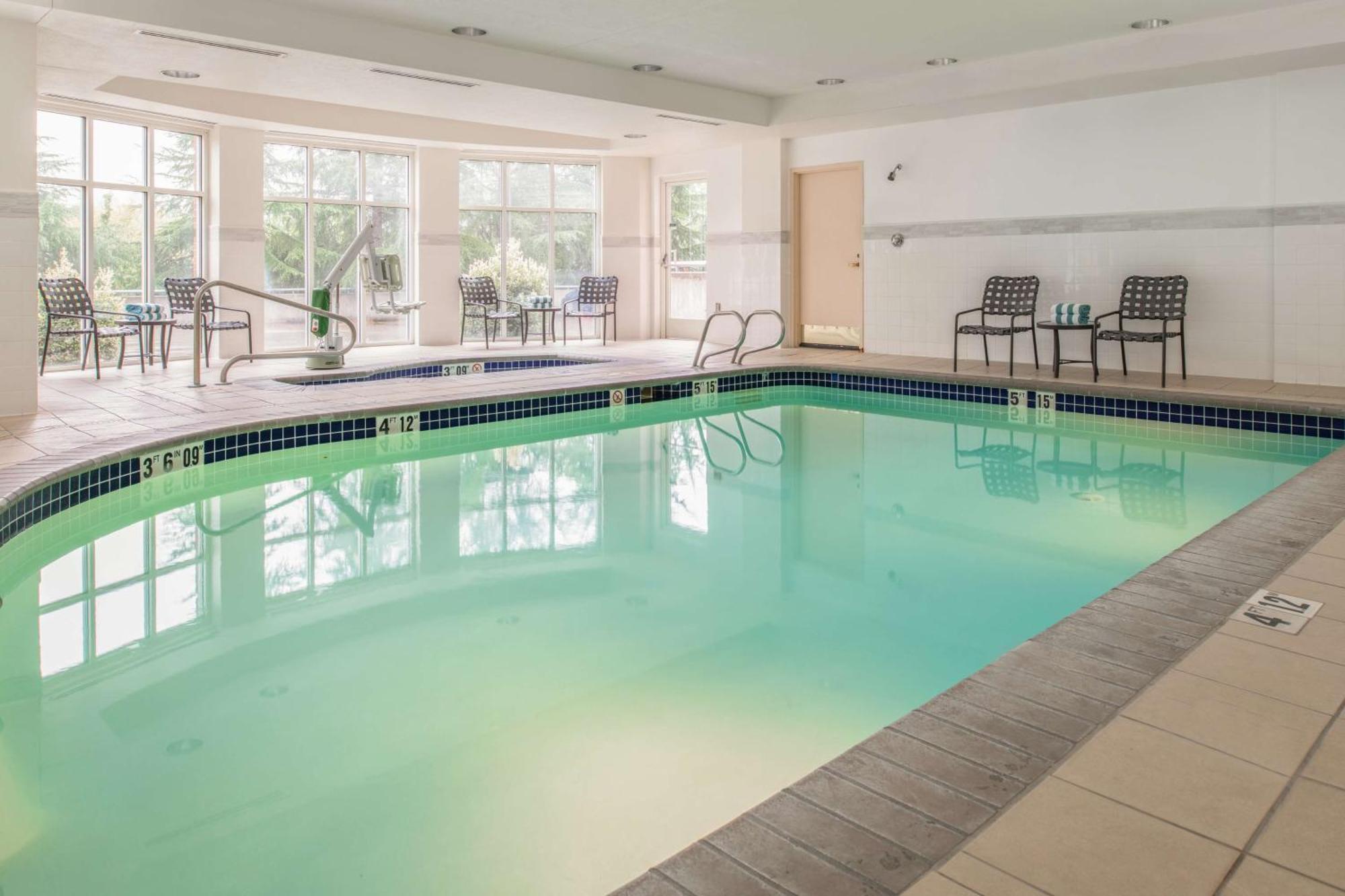 Hilton Garden Inn Portland Lake Oswego Exteriér fotografie